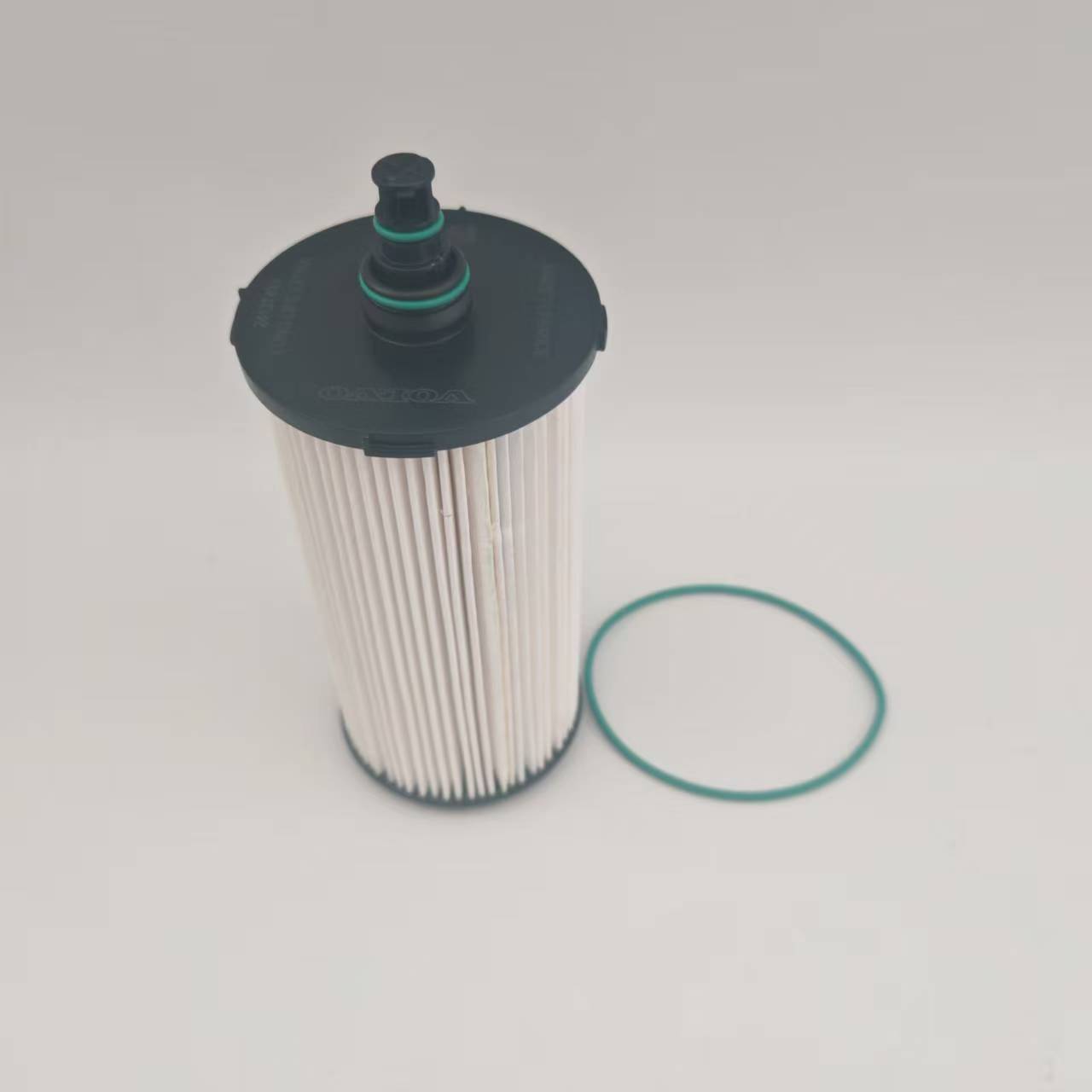 Mga Filter ng gasolina 24137493